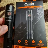 Ліхтар ручний Fenix E35R