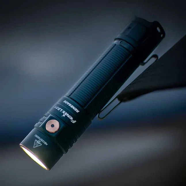 Ліхтар ручний Fenix LD31R Renegade — Photo 7