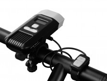 Велофара Fenix BC30 R (2017)